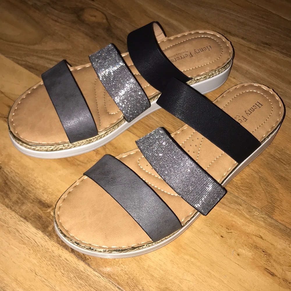 NWT Henry Ferrera Sandals Faux Leather Upper